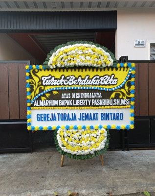 Papan Bunga Duka di Singajaya